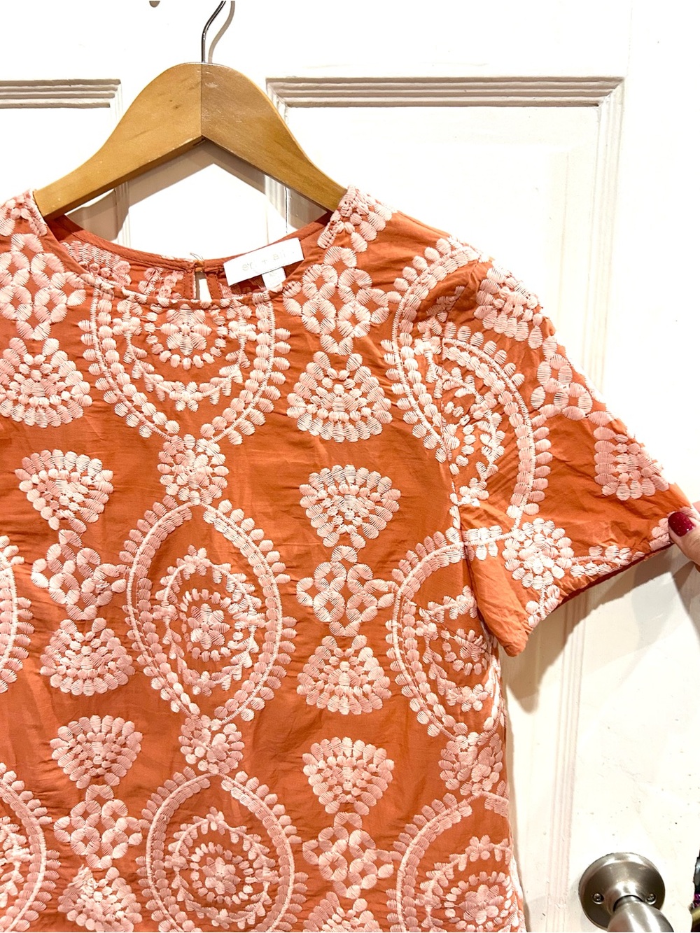 Anthropologie Eri + Ali Coralie Embroidered Top Boho Coastal Preppy Size XS - Picture 6 of 11